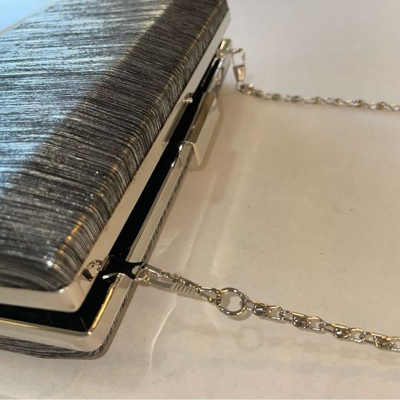 Clutch Bag Removable Chain Black and Silver - Picture 7 of 8